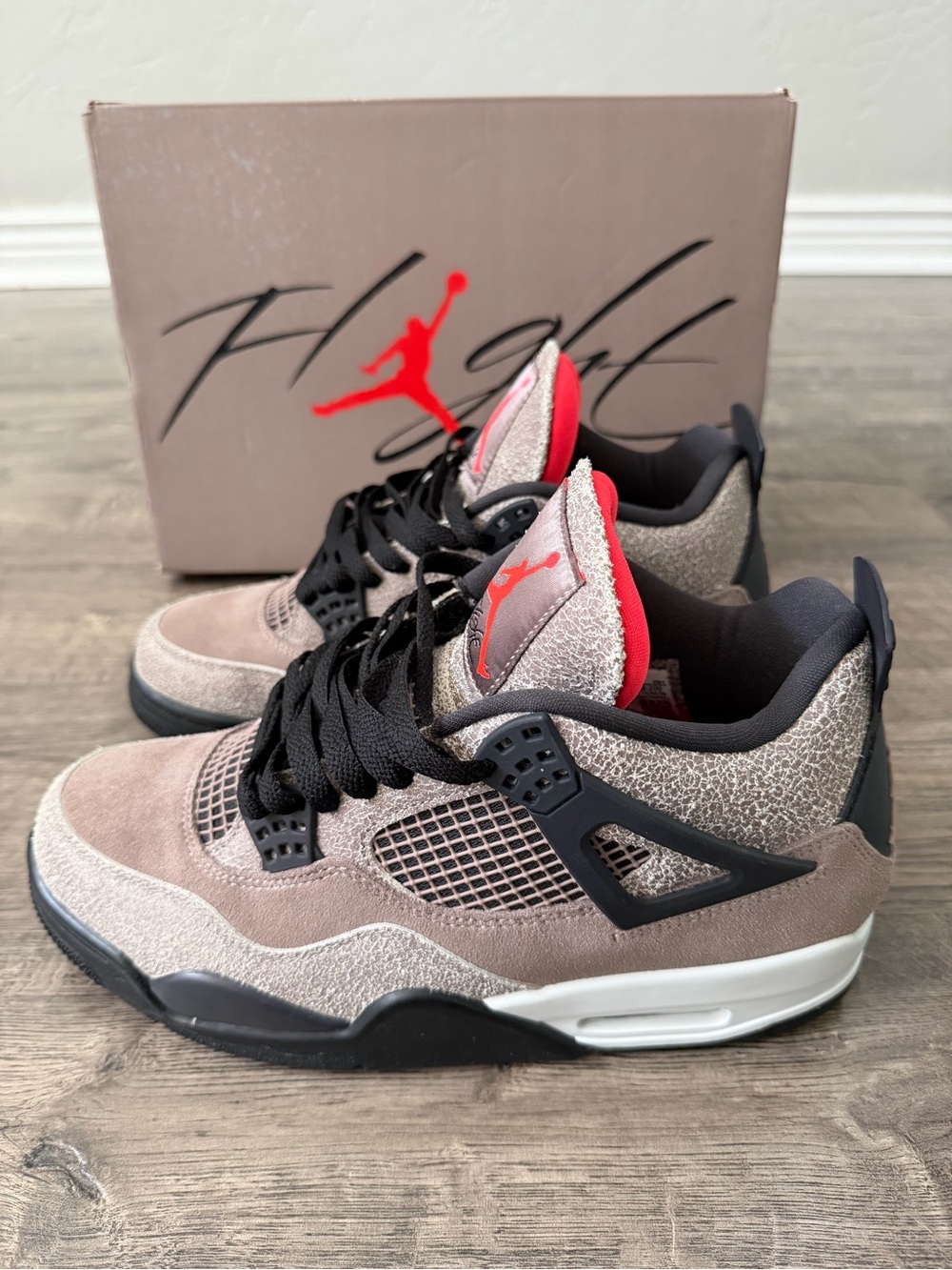 Nike Air Jordan 4 Retro Taupe Haze Mens Size 9 DB0732-200 OG Box Sneaker - Picture 4 of 13